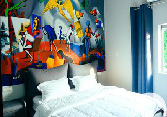 营山县对于酒店的墙体彩绘而言更注重哪些方面？