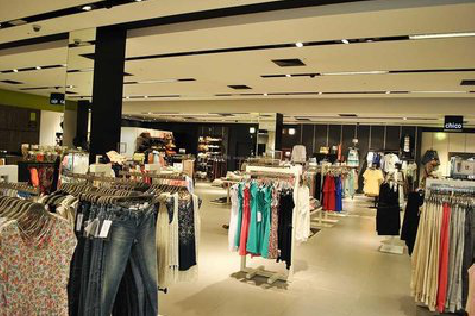 营山县商场里的店面怎么装修？